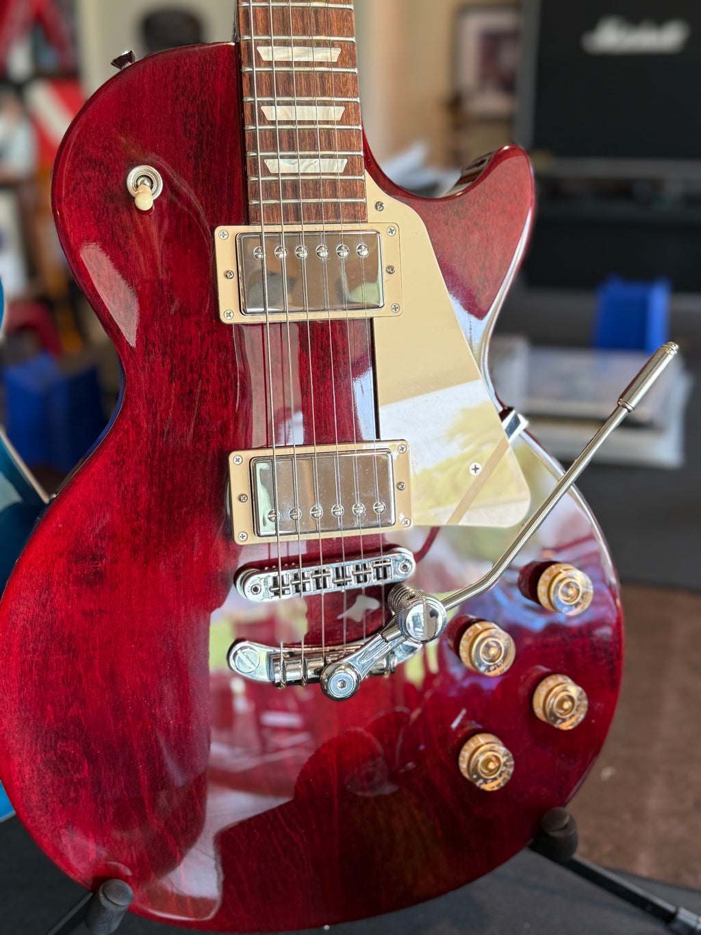 2017 Gibson Les Paul Studio T Wine Red w/ Duesenberg Les Trem II + HSC