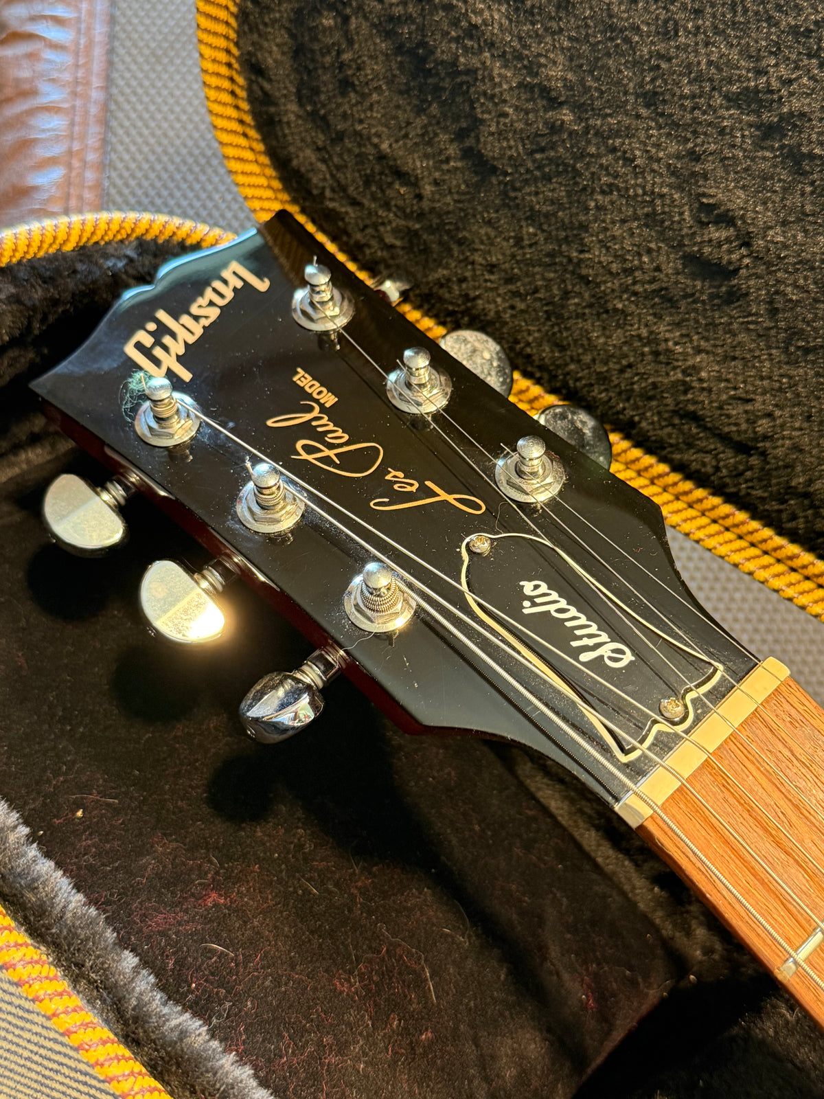 2017 Gibson Les Paul Studio T Wine Red w/ Duesenberg Les Trem II + HSC