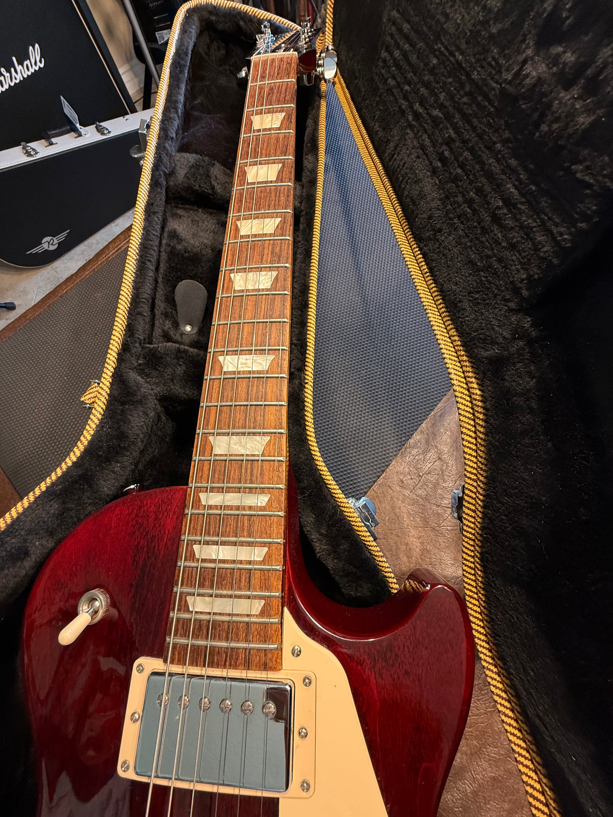2017 Gibson Les Paul Studio T Wine Red w/ Duesenberg Les Trem II + HSC